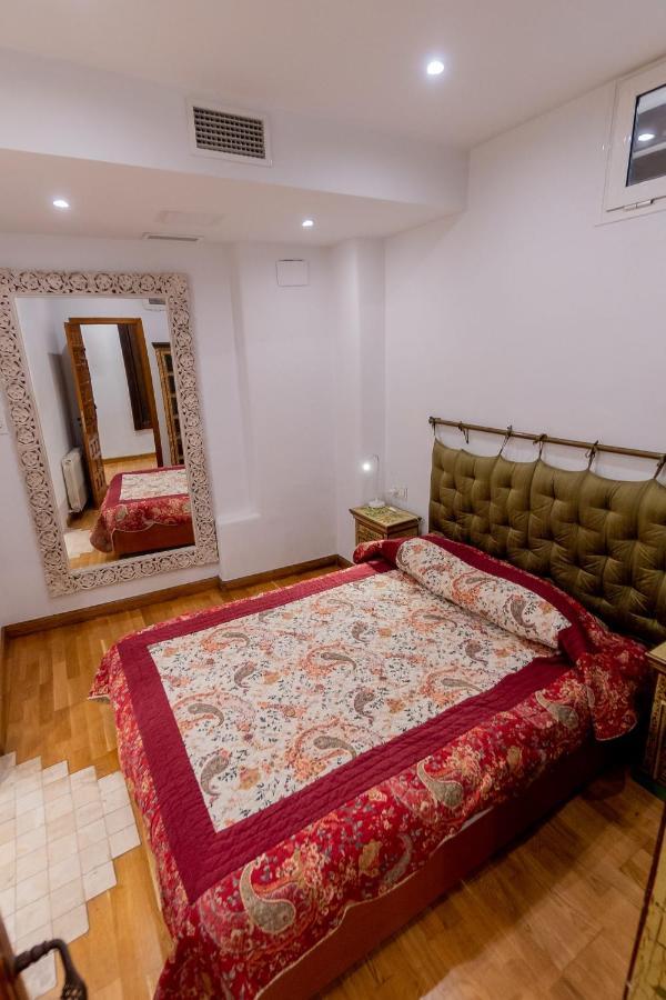 Suay Apartments Sevilla Exteriör bild