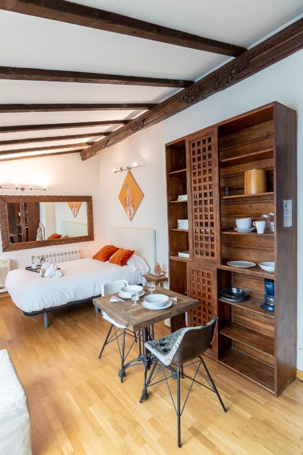 Suay Apartments Sevilla Exteriör bild